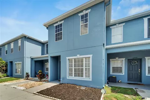 12942 Kings Crossing Dr, Gibsonton, FL 33534