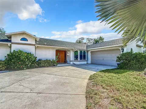 7707 Sylvan Dr, Hudson, FL 34667