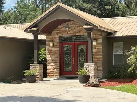 10110 Ramblin Hinson Rd, Lithia, FL 33547