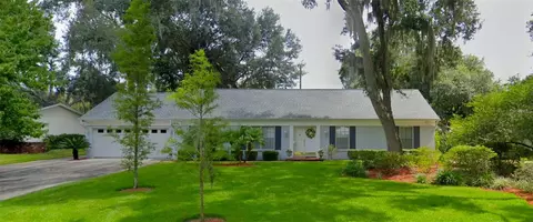 334 Fern Cliff Ave, Temple Terrace, FL 33617