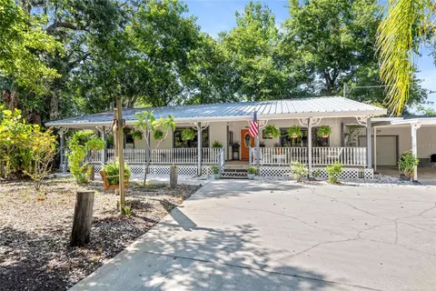 9906 Lorrayne Rd, Riverview, FL 33578