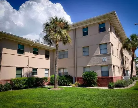 6700 Sunset Way #703, Saint Pete Beach, FL 33706