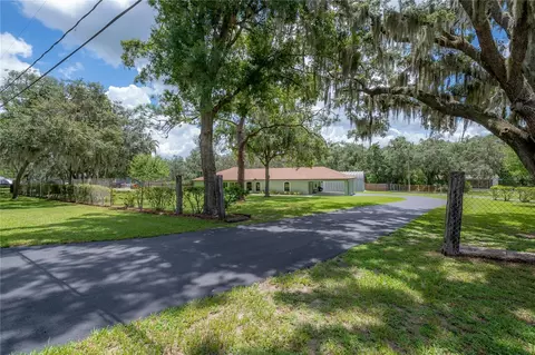 4405 Hill Dr, Valrico, FL 33596