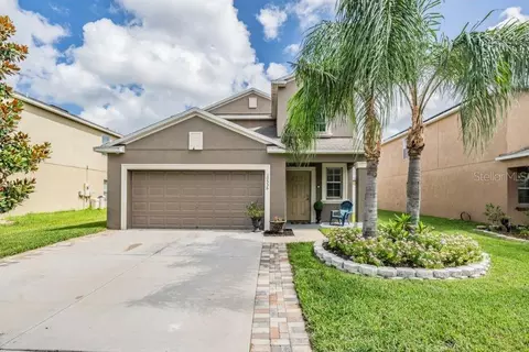 10536 Standing Stone Dr, Wimauma, FL 33598