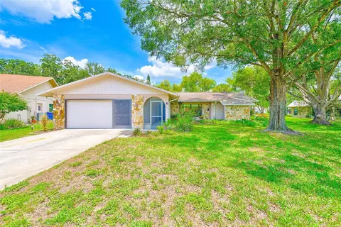 8624 Sweetbriar Ct, New Port Richey, FL 34655
