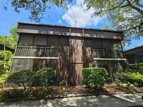 11709 Raintree Village Blvd #D, Temple Terrace, FL 33617