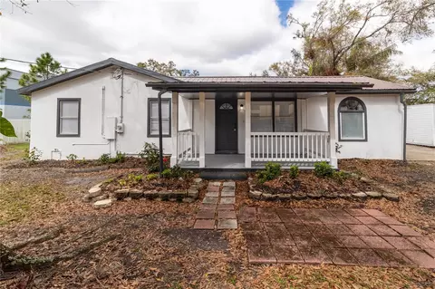 2204 Columbus Dr, Brandon, FL 33510