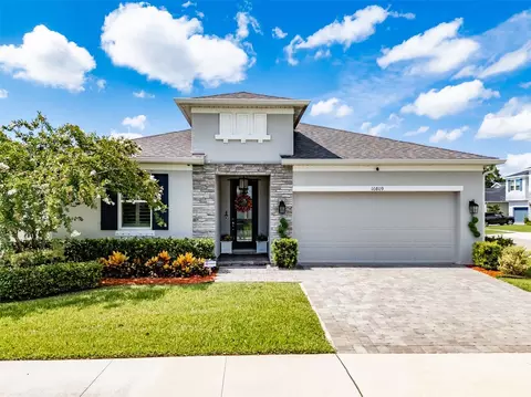 10809 Whitland Grove Dr, Riverview, FL 33578