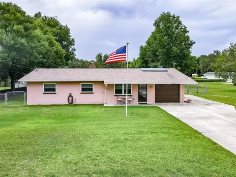 37247 Nicole Ave, Zephyrhills, FL 33541