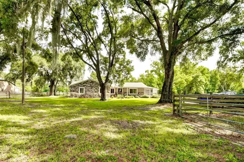 30411 Saint Joe Rd, Dade City, FL 33525