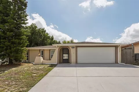 9010 Rainbow Ln, Port Richey, FL 34668
