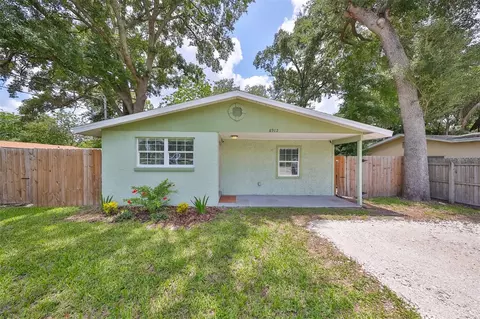 8912 El Portal Dr, Tampa, FL 33604