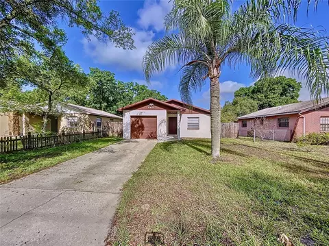 8424 N Orangeview Ave, Tampa, FL 33617