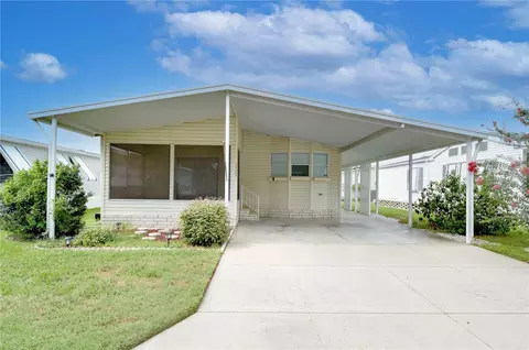34125 Estates Ln, Wesley Chapel, FL 33543