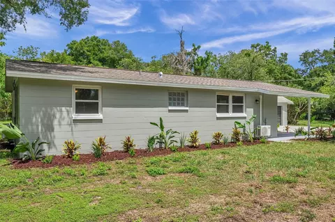 1817 Roland St, Seffner, FL 33584