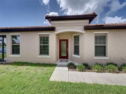 5482 Sunset Falls Dr, Apollo Beach, FL 33572