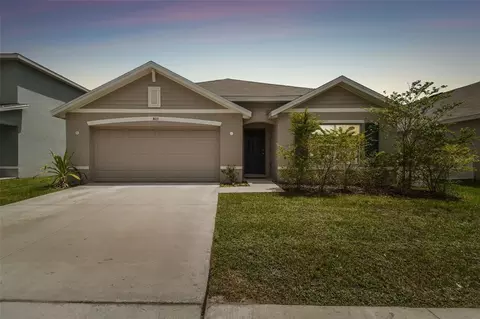803 18th Ave SE, Ruskin, FL 33570