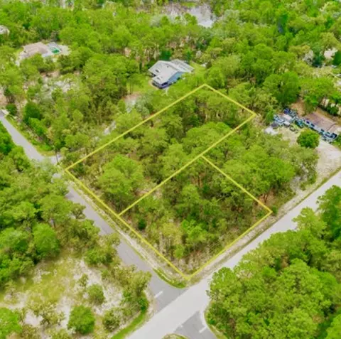 9064 Michigan Ave, Weeki Wachee, FL 34613