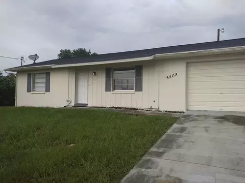 5208 Deltona Blvd, Spring Hill, FL 34606