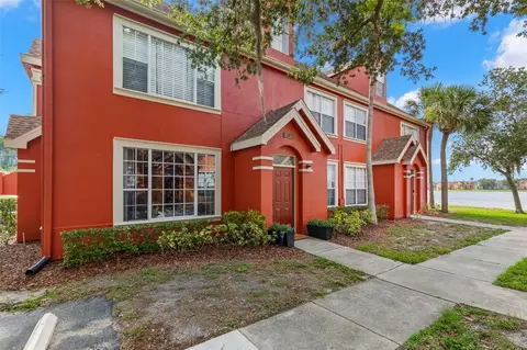 9130 Lake Chase Island Way #9130, Tampa, FL 33626
