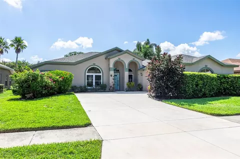 23233 Cypress Trail Dr, Lutz, FL 33549