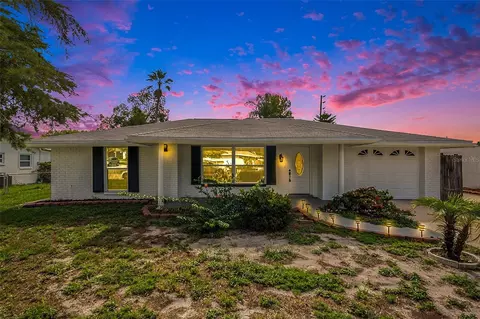 7034 Hollybay Rd, New Port Richey, FL 34653