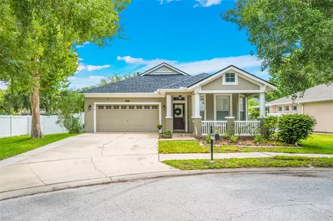 5004 Mirror Ridge Ct, Lutz, FL 33558