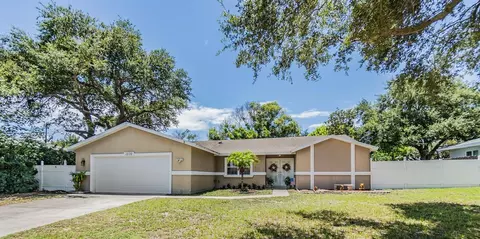 1370 Whitacre Dr, Clearwater, FL 33764