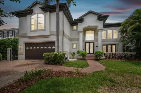 4303 W Beach Park Dr, Tampa, FL 33609