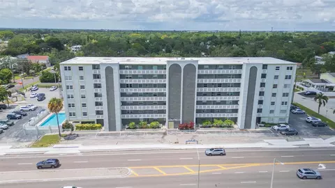 7321 Central Ave #106, Saint Petersburg, FL 33710
