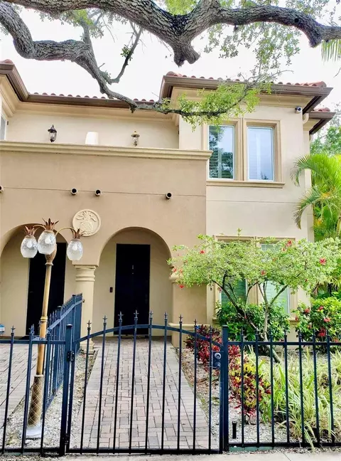 3817 W Dale Ave #1, Tampa, FL 33609