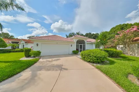 924 Kings Blvd, Sun City Center, FL 33573