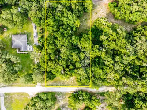 7122 Elaine Dr, Webster, FL 33597
