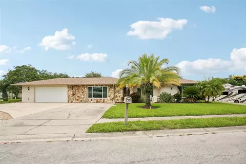 7119 Beachdale Ct, Port Richey, FL 34668
