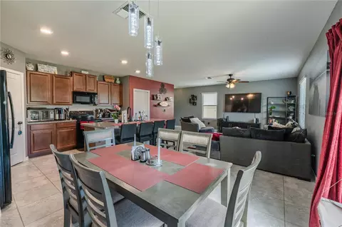 Dining - 409 Serenity Mill Loop, Ruskin, FL 33570 photo 2 of 2