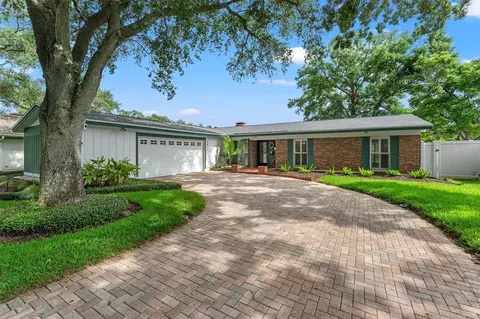 3611 Floyd Rd, Tampa, FL 33618