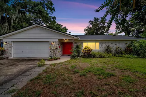 10506 Homestead Dr, Tampa, FL 33618