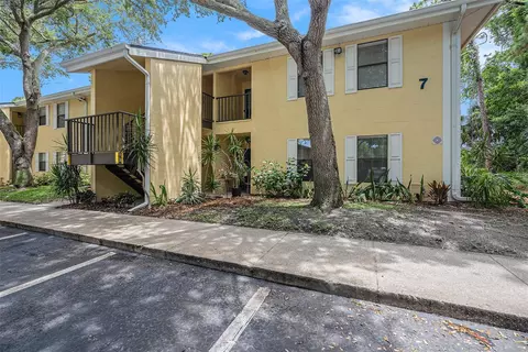 3001 58th Ave S #711, Saint Petersburg, FL 33712