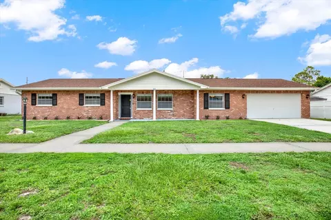 2511 Greenmoor Pl, Tampa, FL 33618