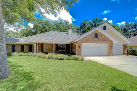 123 Barrington Dr, Brandon, FL 33511