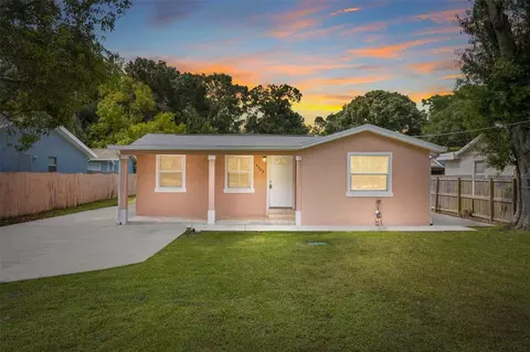 4302 W Humphrey St, Tampa, FL 33614