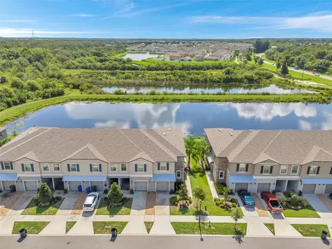 15526 Florence Hollow Pl, Sun City Center, FL 33573