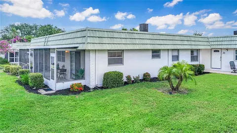 302 Andover Pl S #161, Sun City Center, FL 33573
