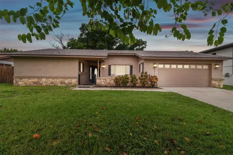 3114 Buttercup St, Seffner, FL 33584