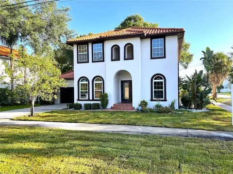 2801 W Gray St, Tampa, FL 33609