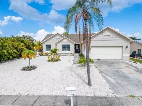 6502 Senegal Palm Way, Apollo Beach, FL 33572