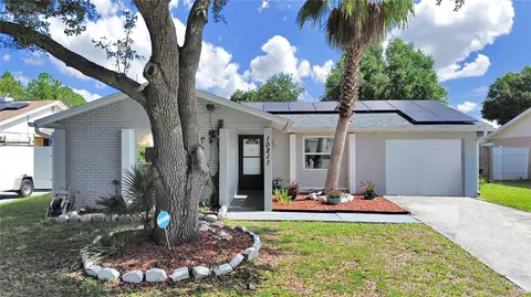 10211 Wexford Ct, Tampa, FL 33615