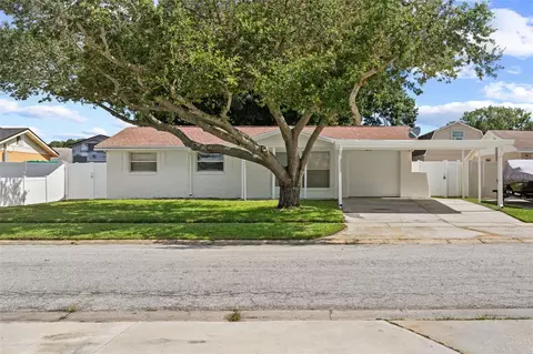 8411 Westridge Dr, Tampa, FL 33615