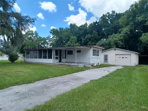 39237 10th Ave, Zephyrhills, FL 33542
