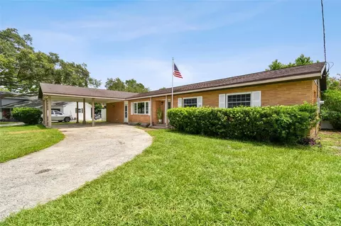 2106 Malibu Dr, Brandon, FL 33511